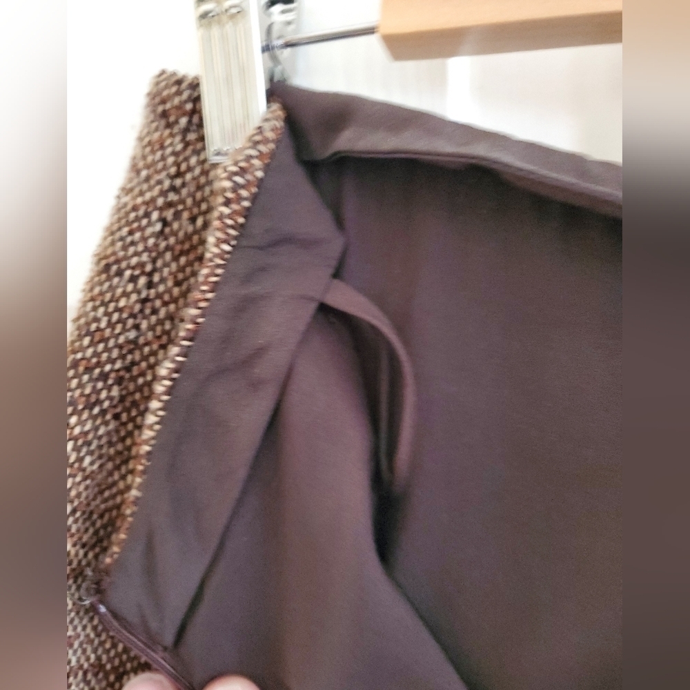 VALENTINO Virgin Wool Knee-Length Skirt size 8 brown - Picture 5 of 8